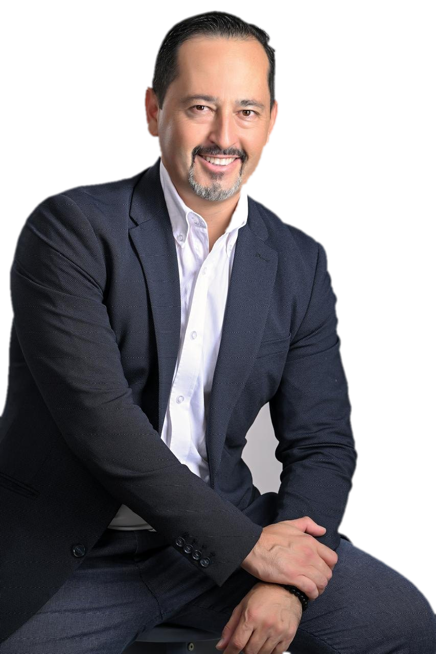 Rafael Loayza, facilitador y propietario de Top Training